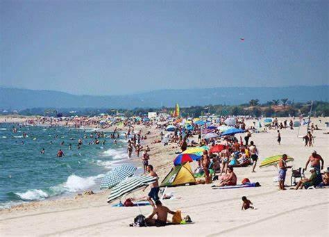 Апартаменти Silv13-Beach, Clima, Wifi, Nice Views Emporda Емпуріабрава Екстер'єр фото
